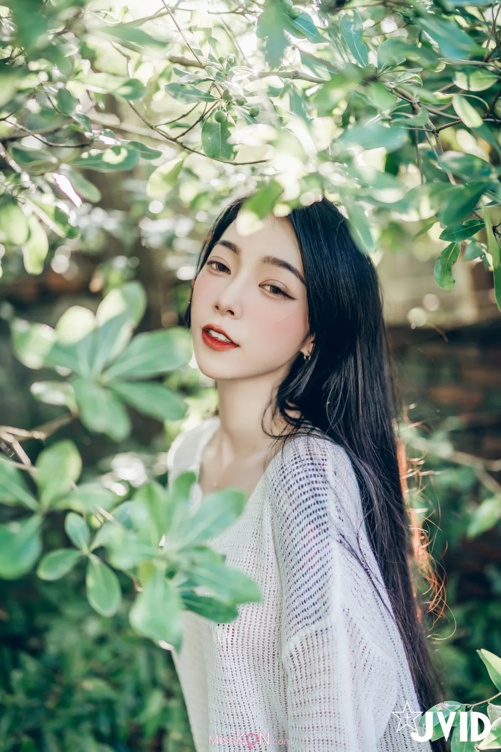 [JVID] 飄飄哥: 最美女神飄飄 實體寫真電子版 (234 photos)