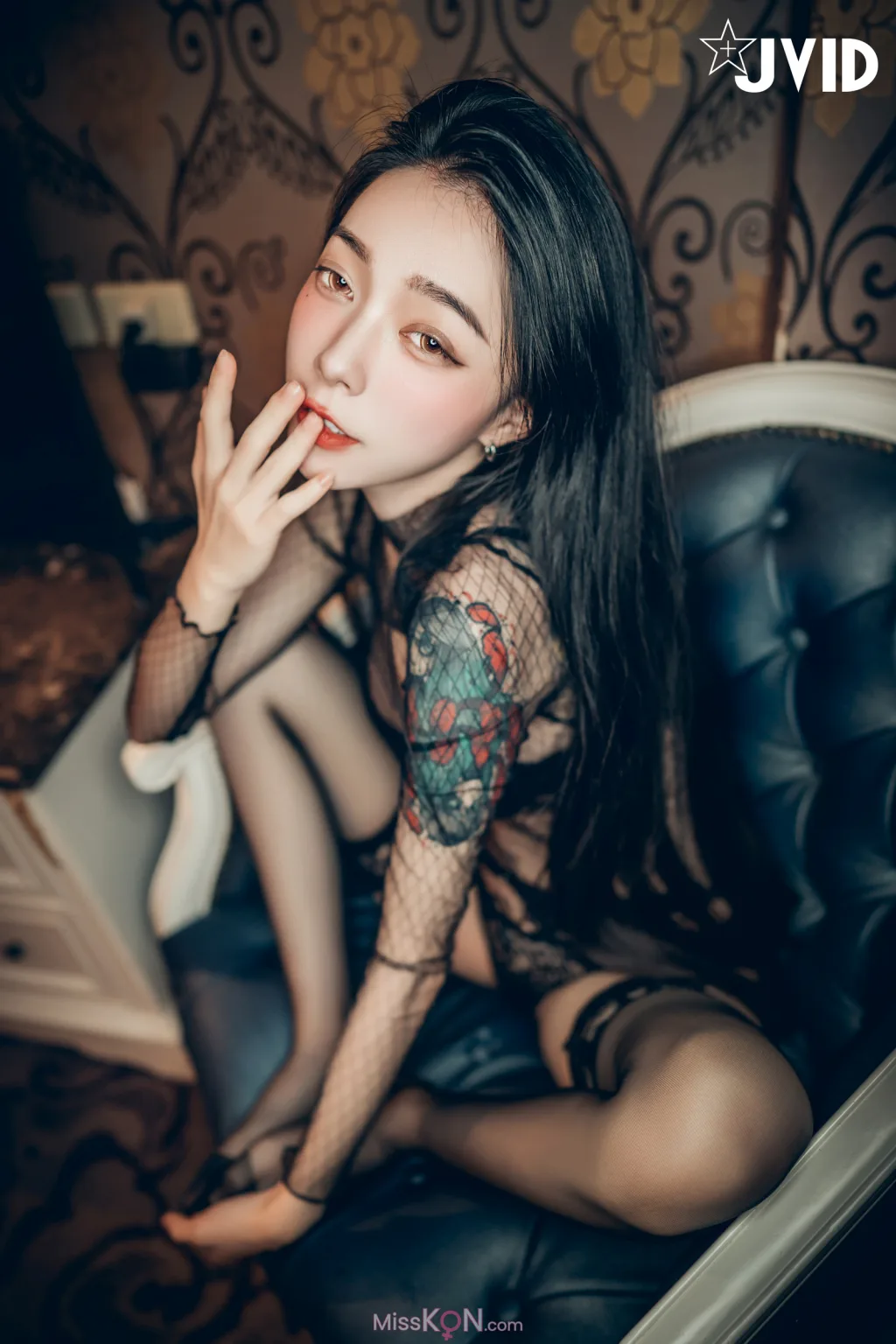 [JVID] 飄飄哥: 最美女神飄飄 實體寫真電子版 (234 photos)