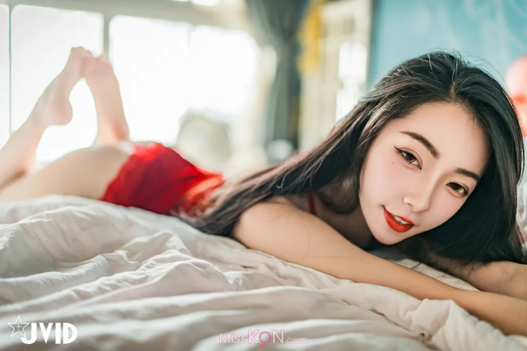 [JVID] 飄飄哥: 最美女神飄飄 實體寫真電子版 (234 photos)
