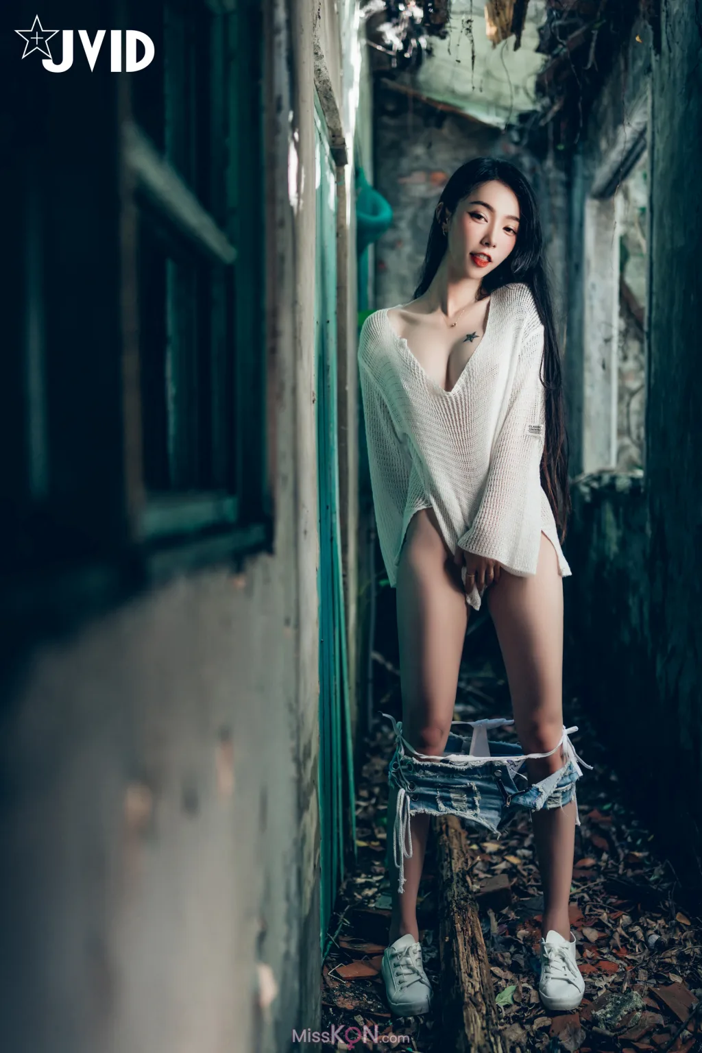 [JVID] 飄飄哥: 最美女神飄飄 實體寫真電子版 (234 photos)