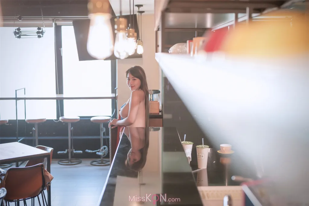 [JVID] Lele 樂樂: 寂寞旅人咖啡馆 (159 photos )