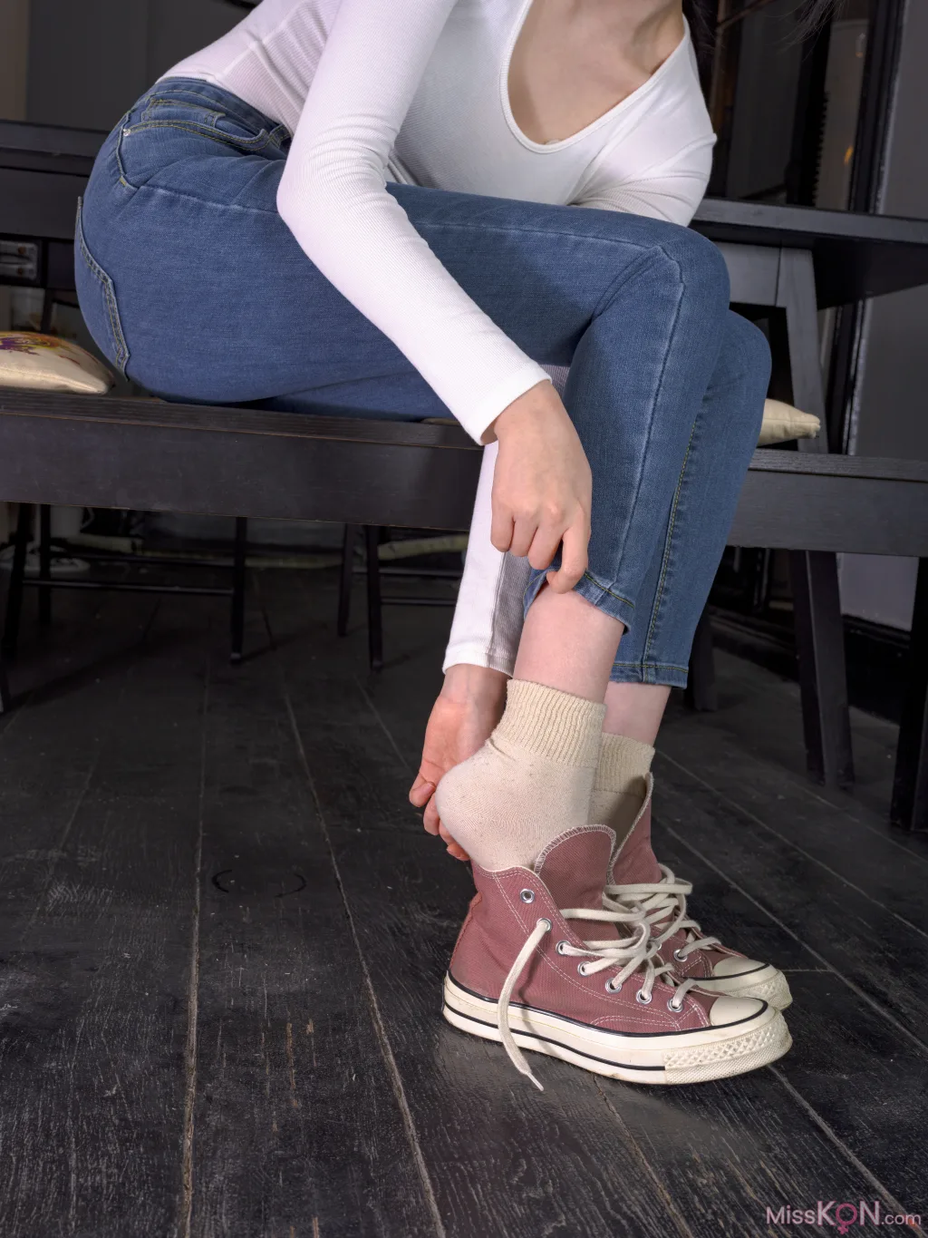 [森萝财团写真] Aika 裸足 (175 ảnh )