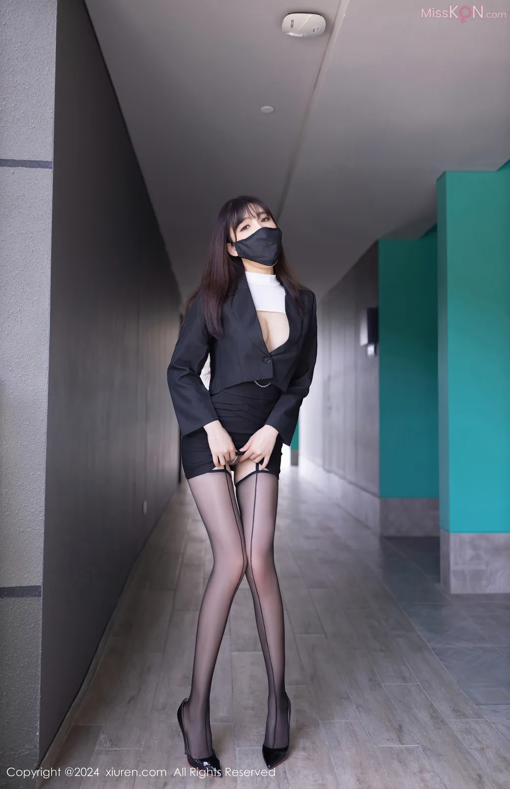 XIUREN No.8626 – 8635 (847 photos)
