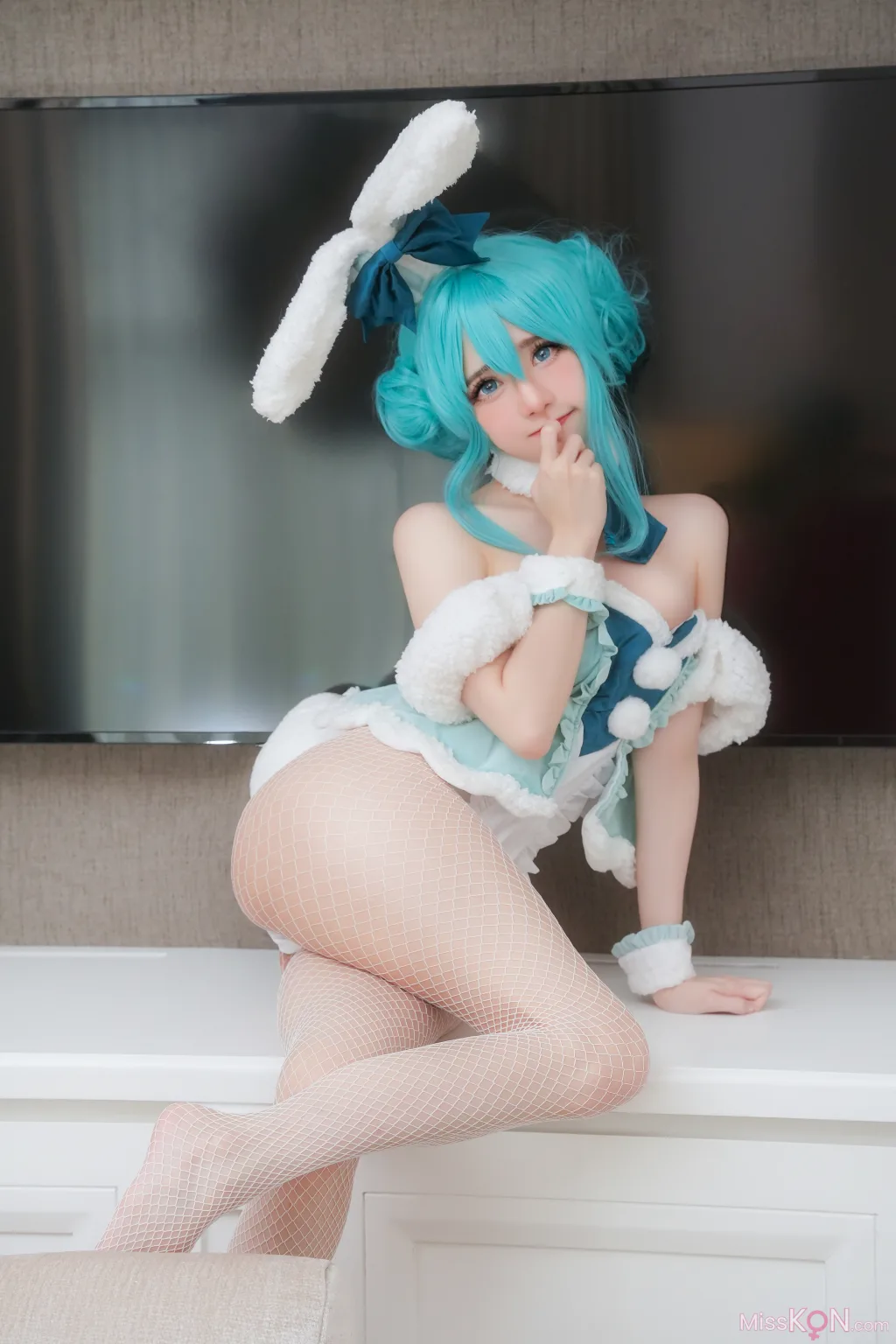 Coser@Sally多啦雪 (Sally Dorasnow): Miku Bunny Girl (20 ảnh)