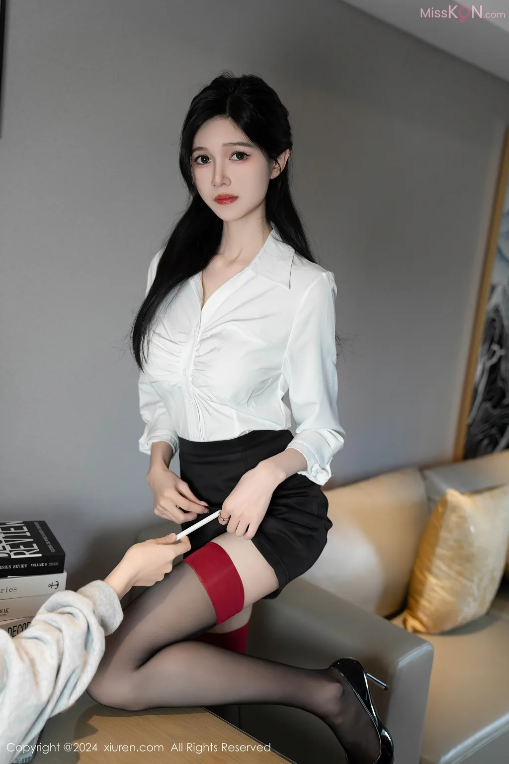 XIUREN No.8696 – 8705 (800 photos)