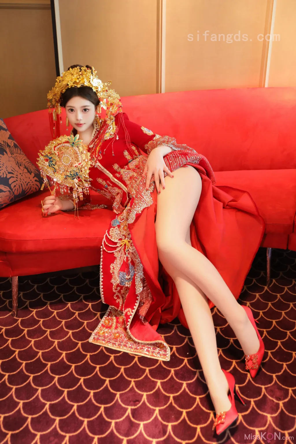 [XR Uncensored] 蛋蛋宝: R18 秀人网模特 秀禾服 (89 ảnh )