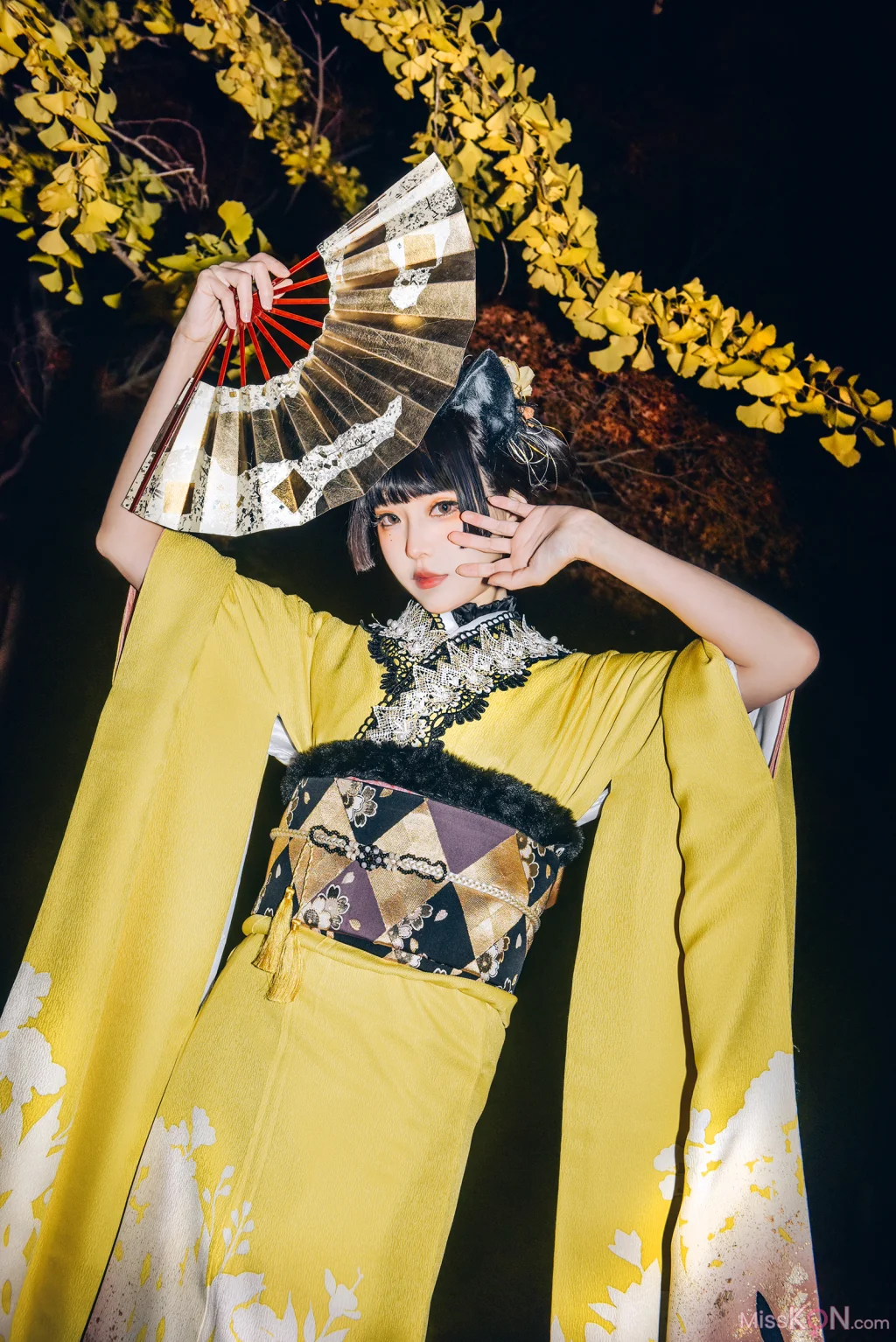 Coser@Ely_eee (ElyEE子): Ginkgo Black Cat 銀杏黑貓 (23 photos + 1 video)