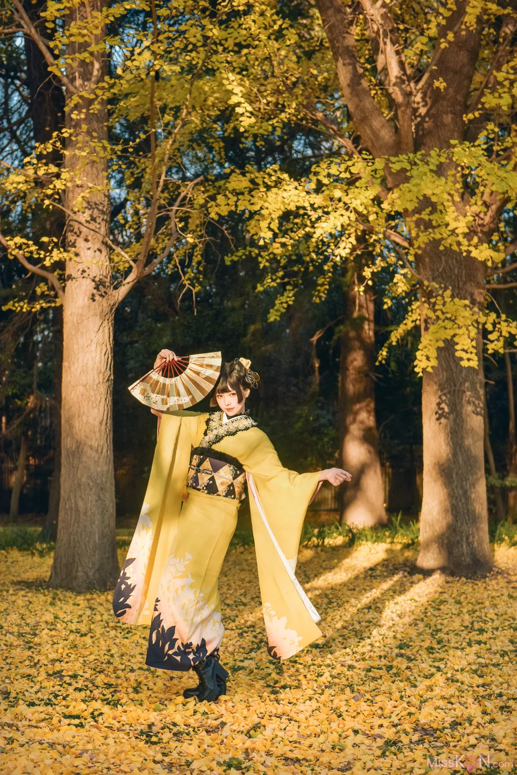 Coser@Ely_eee (ElyEE子): Ginkgo Black Cat 銀杏黑貓 (23 photos + 1 video) – Page 2