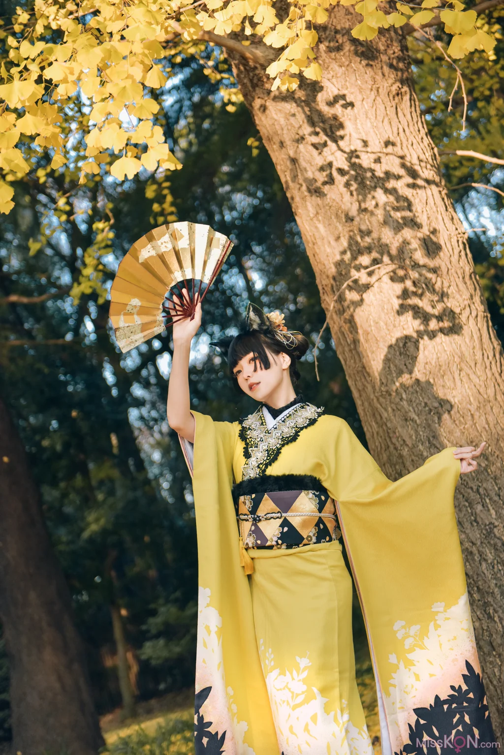 Coser@Ely_eee (ElyEE子): Ginkgo Black Cat 銀杏黑貓 (23 photos + 1 video) – Page 2