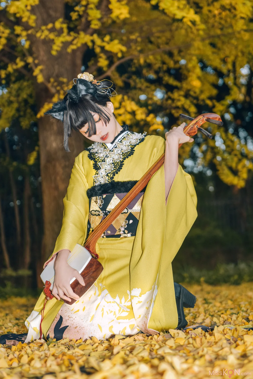 Coser@Ely_eee (ElyEE子): Ginkgo Black Cat 銀杏黑貓 (23 photos + 1 video) – Page 2