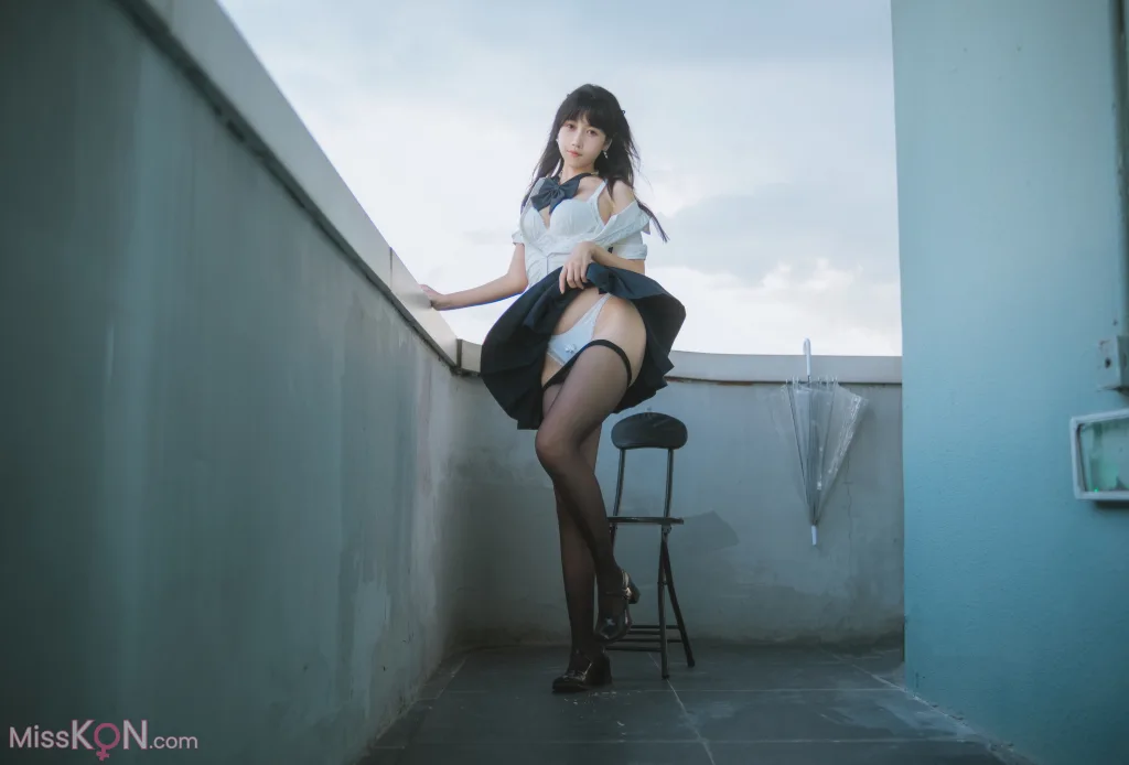 Coser@不呆猫: JK学妹户外 (59 photos)