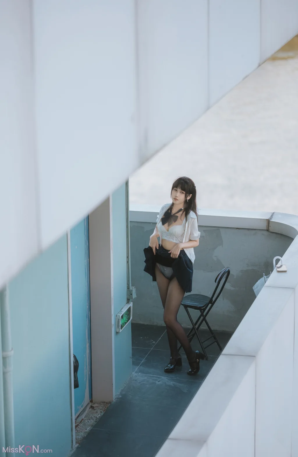 Coser@不呆猫: JK学妹户外 (59 photos)