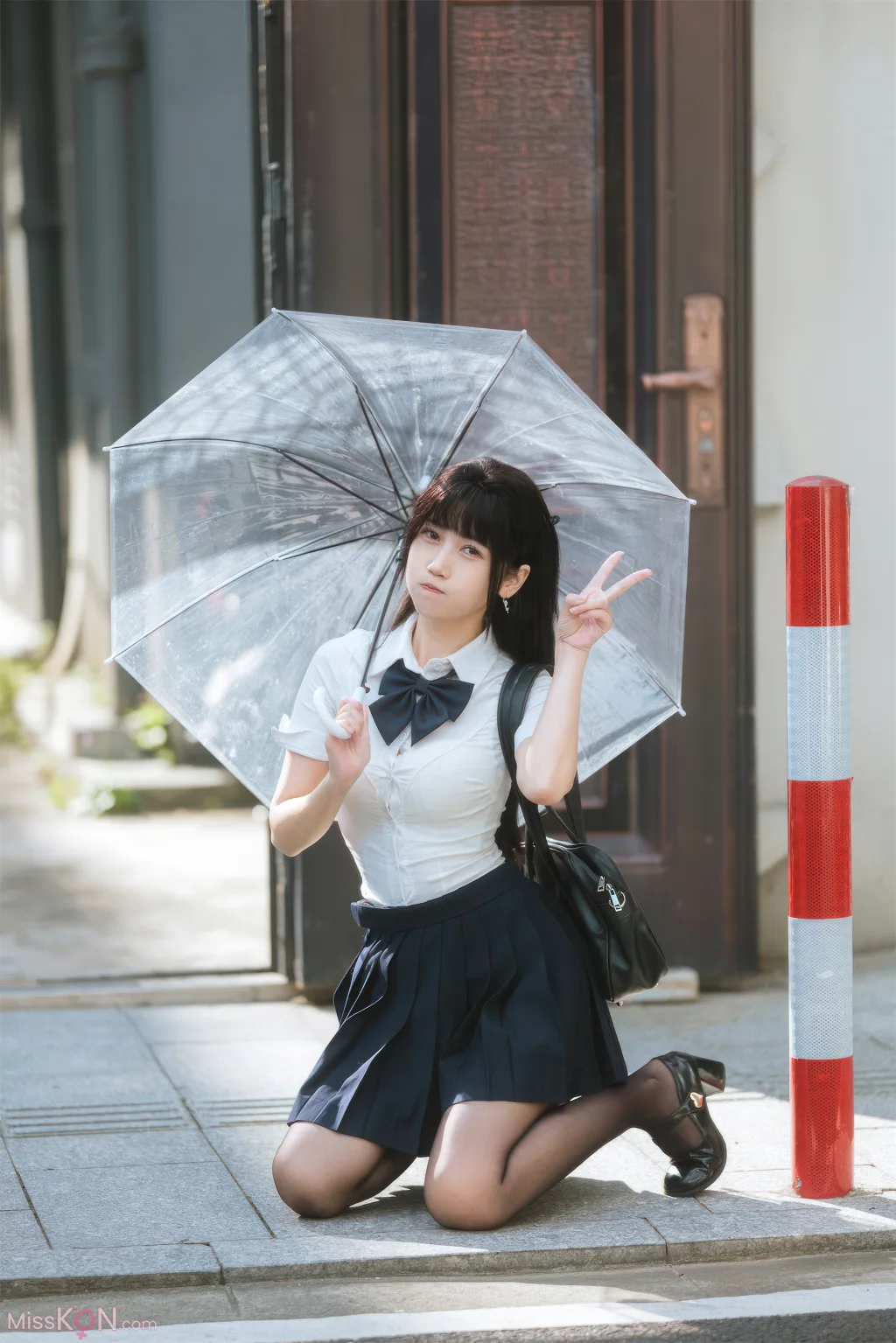 Coser@不呆猫: JK学妹户外 (59 photos)
