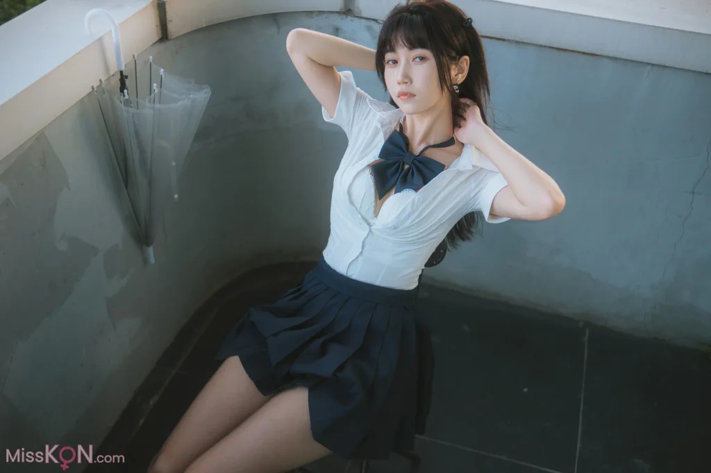 Coser@不呆猫: JK学妹户外 (59 photos)