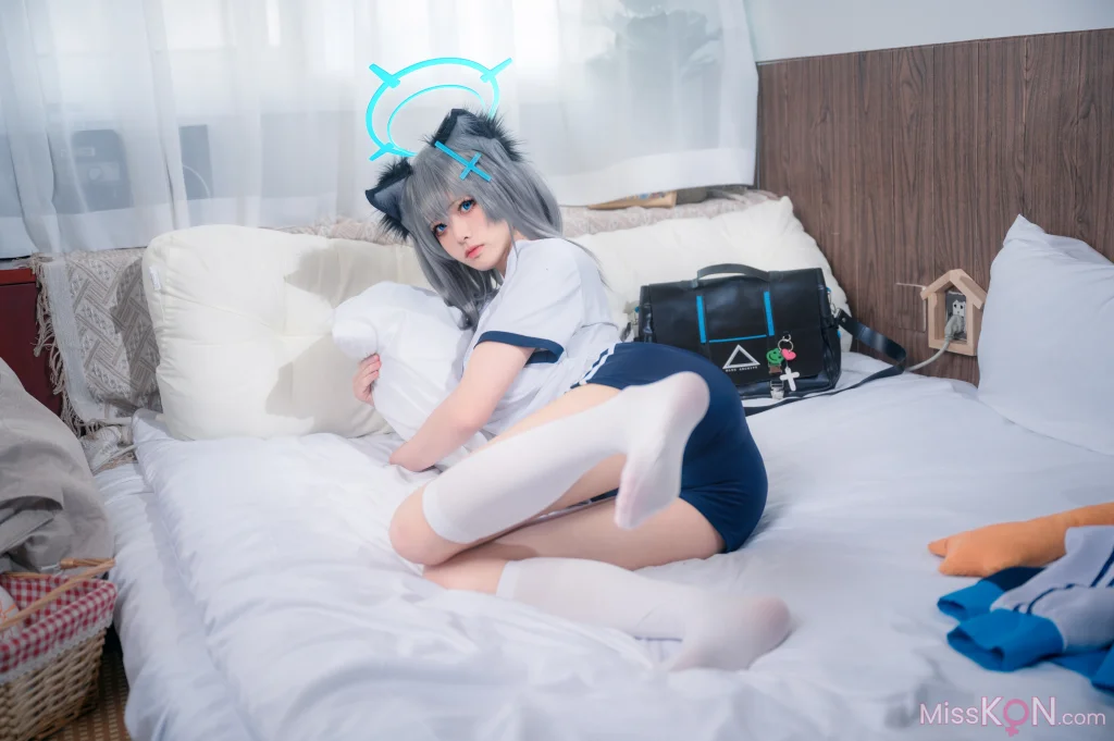 Coser@九柒喵: 体操服白子 (17 photos)