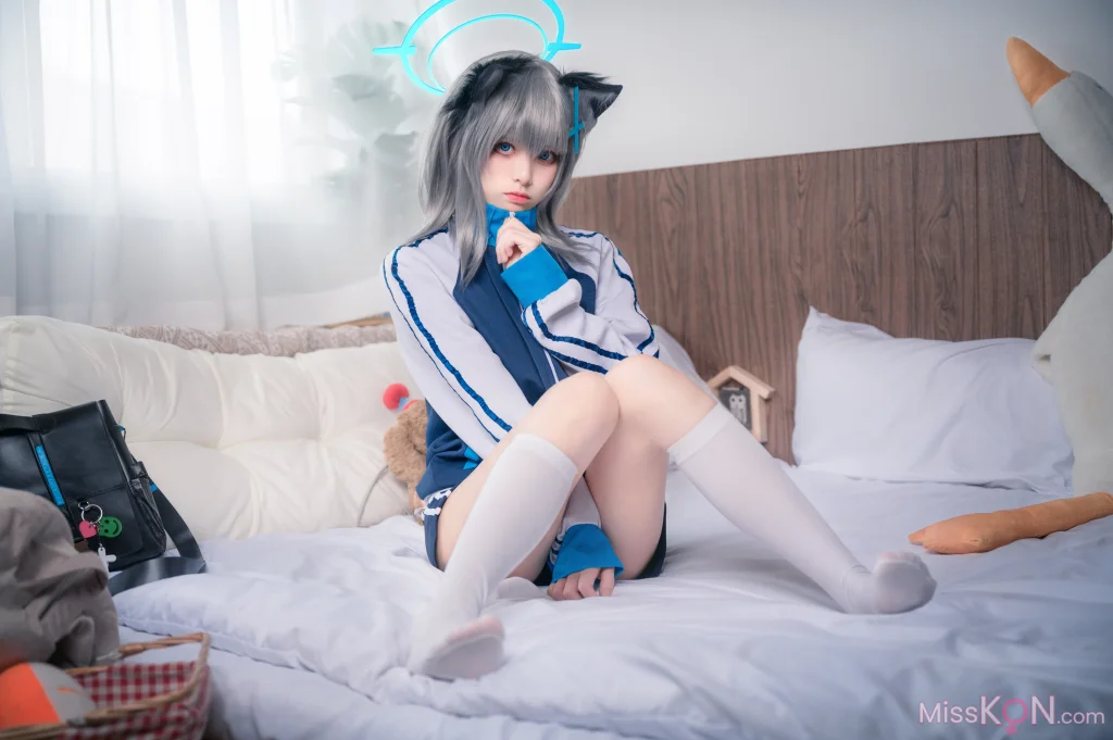 Coser@九柒喵: 体操服白子 (17 photos)