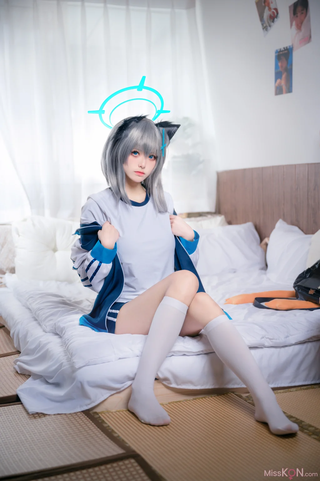 Coser@九柒喵: 体操服白子 (17 photos)