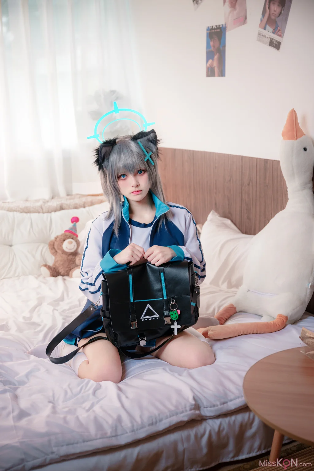 Coser@九柒喵: 体操服白子 (17 photos)