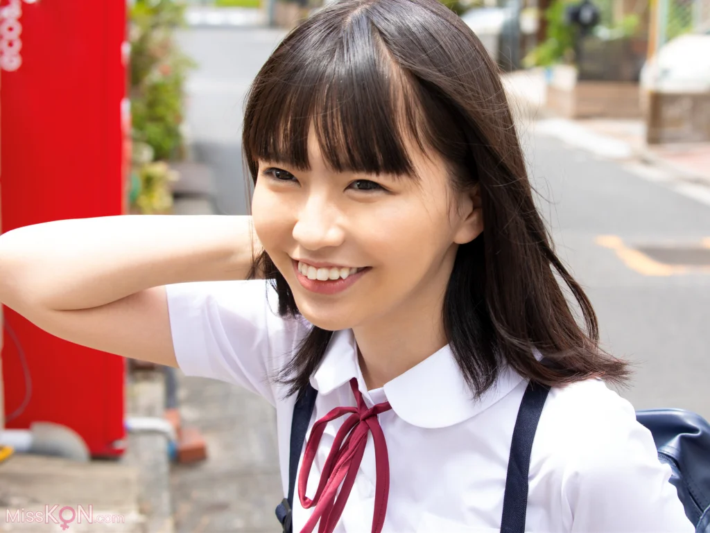 [JP] Chiharu Sakurai (桜井千春): 青春＃アオハル (82 photos)