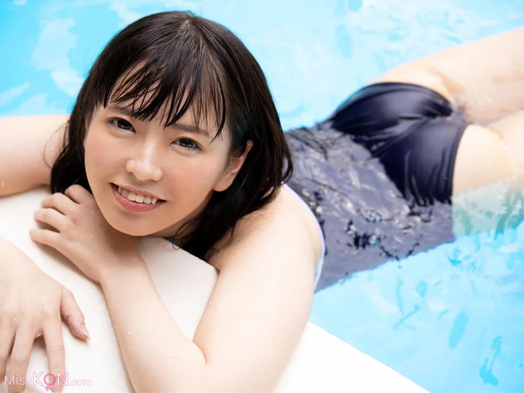 [JP] Chiharu Sakurai (桜井千春): 青春＃アオハル (82 photos)