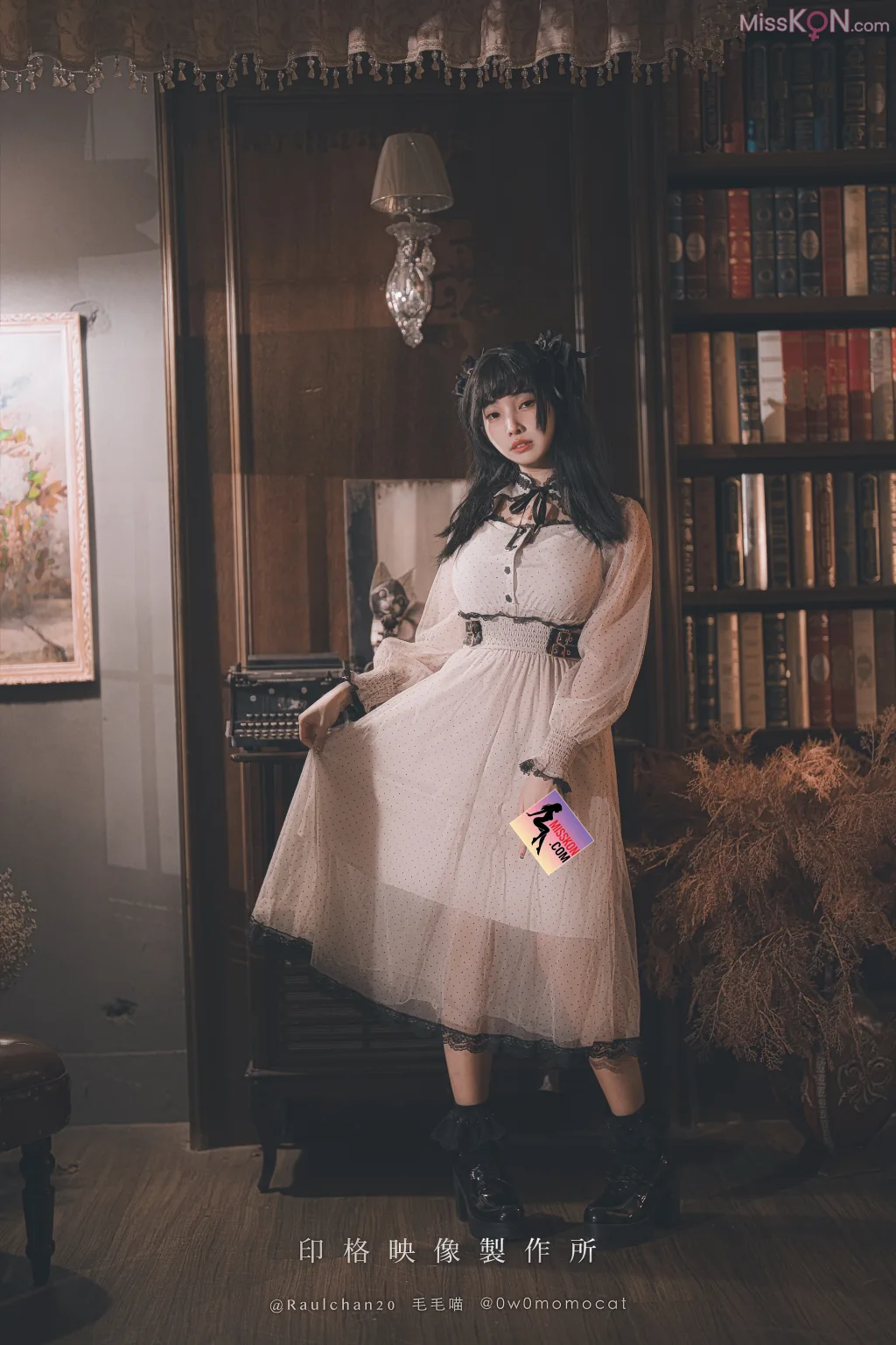 Coser@慕慕Momo: 玩偶女孩 (46 photos)