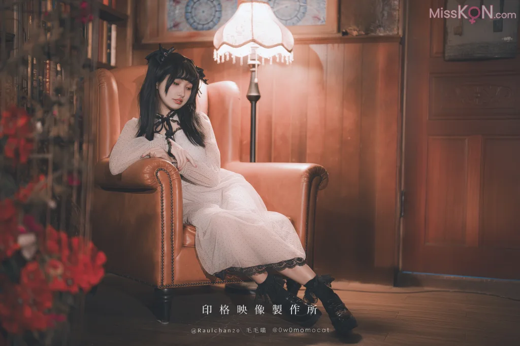 Coser@慕慕Momo: 玩偶女孩 (46 photos)