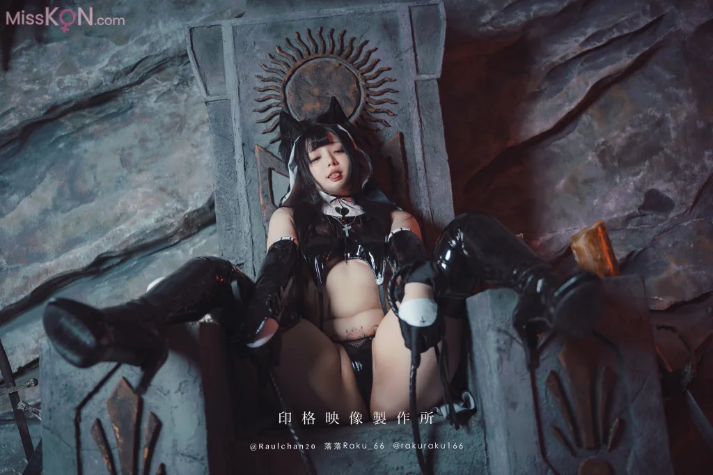 Coser@落落Raku: 莉莉丝 (46 photos)
