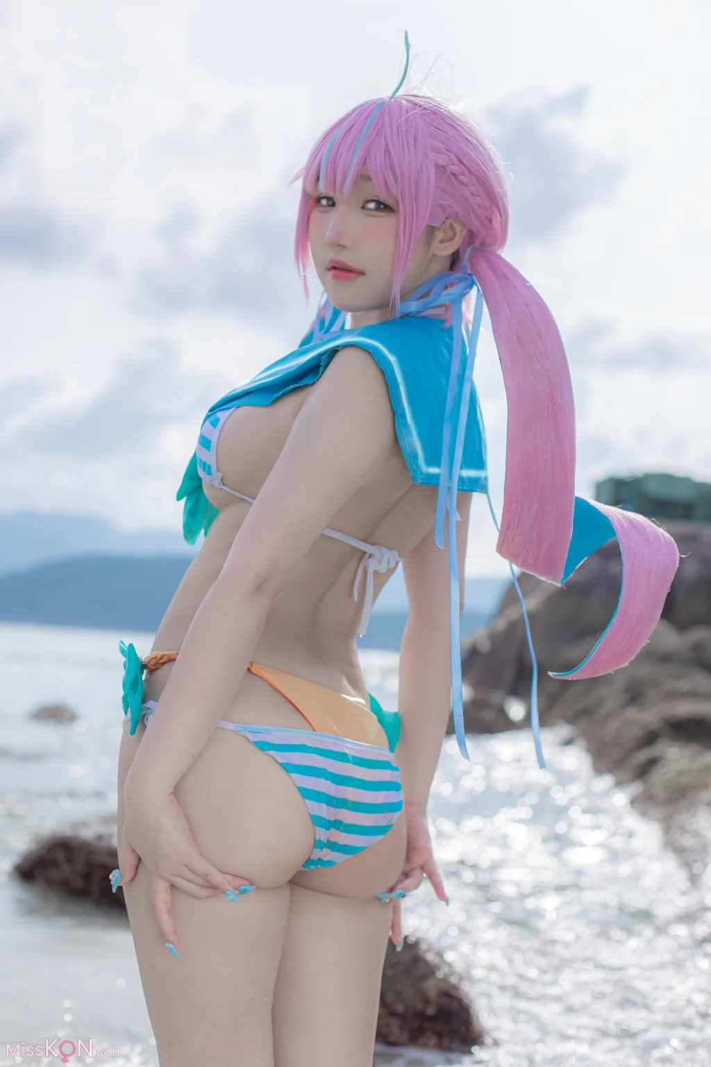 Coser@Takanashi Hanari: Aqua (21 photos)