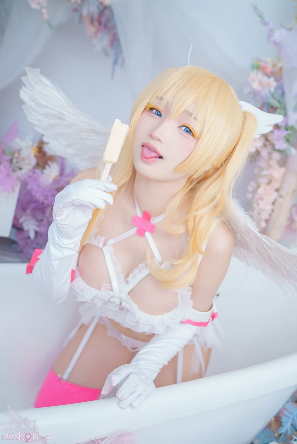 Coser@Takanashi Hanari: Lilliel (60 photos)