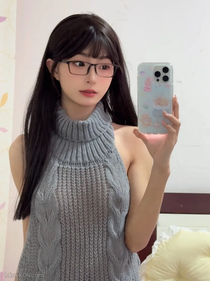 Coser@jasmine甜酱: 超嫩福利姬少女 爆浆勾人小妖精 (91 photos)