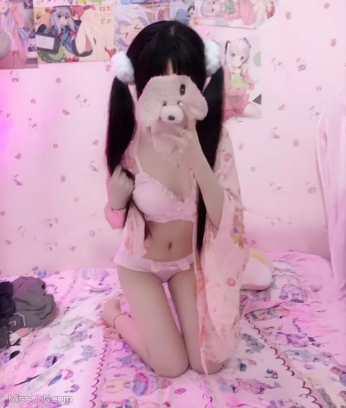 Coser@jasmine甜酱: 超嫩福利姬少女 爆浆勾人小妖精 (91 photos)