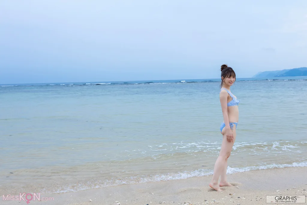 [JP] Akari Mitani (美谷朱音): [Graphis Gals] No.560 Vermilion (161 photos)