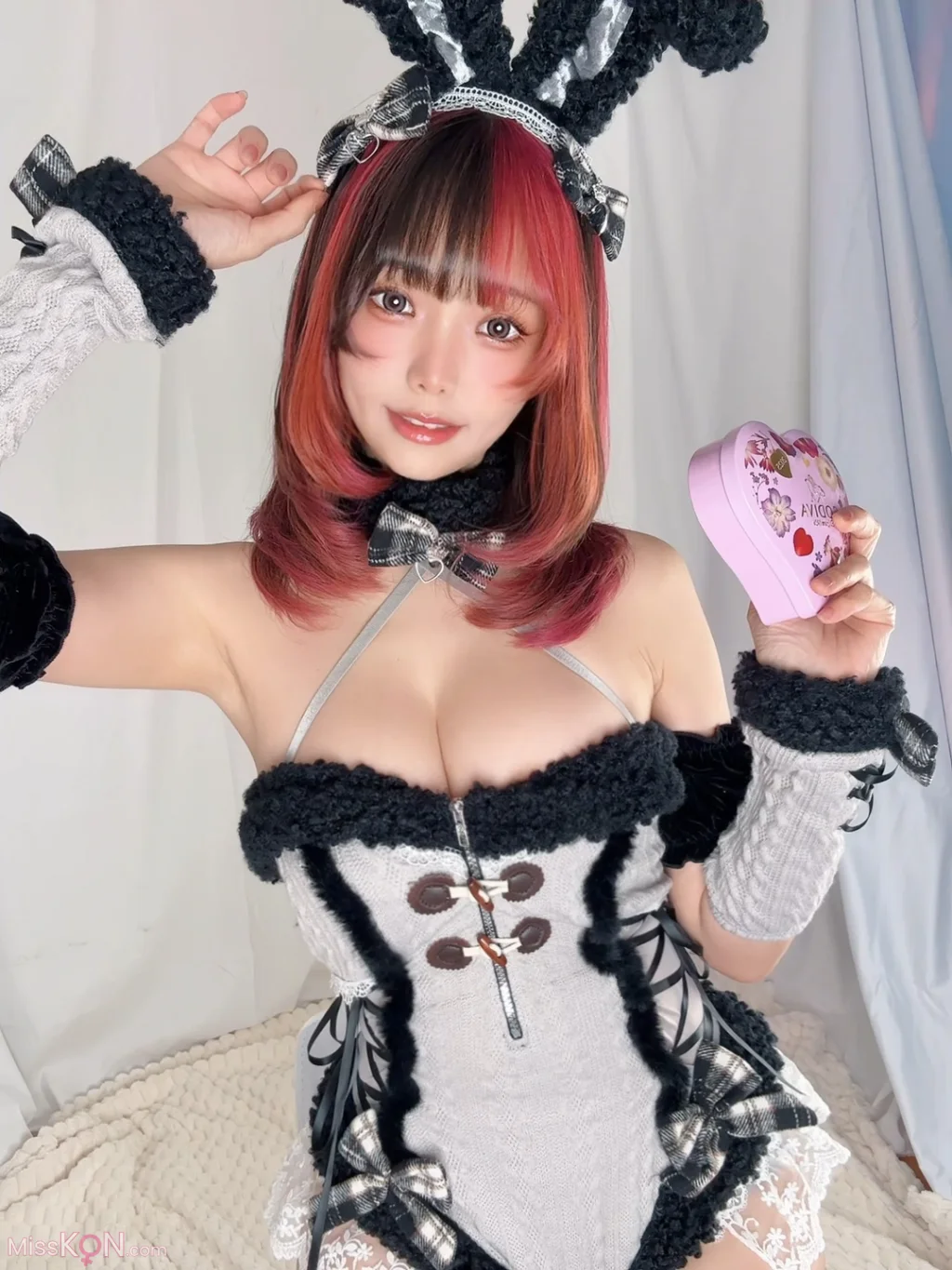 Coser@Ely_eee (ElyEE子): Shirogane noel~Nun (27 photos )