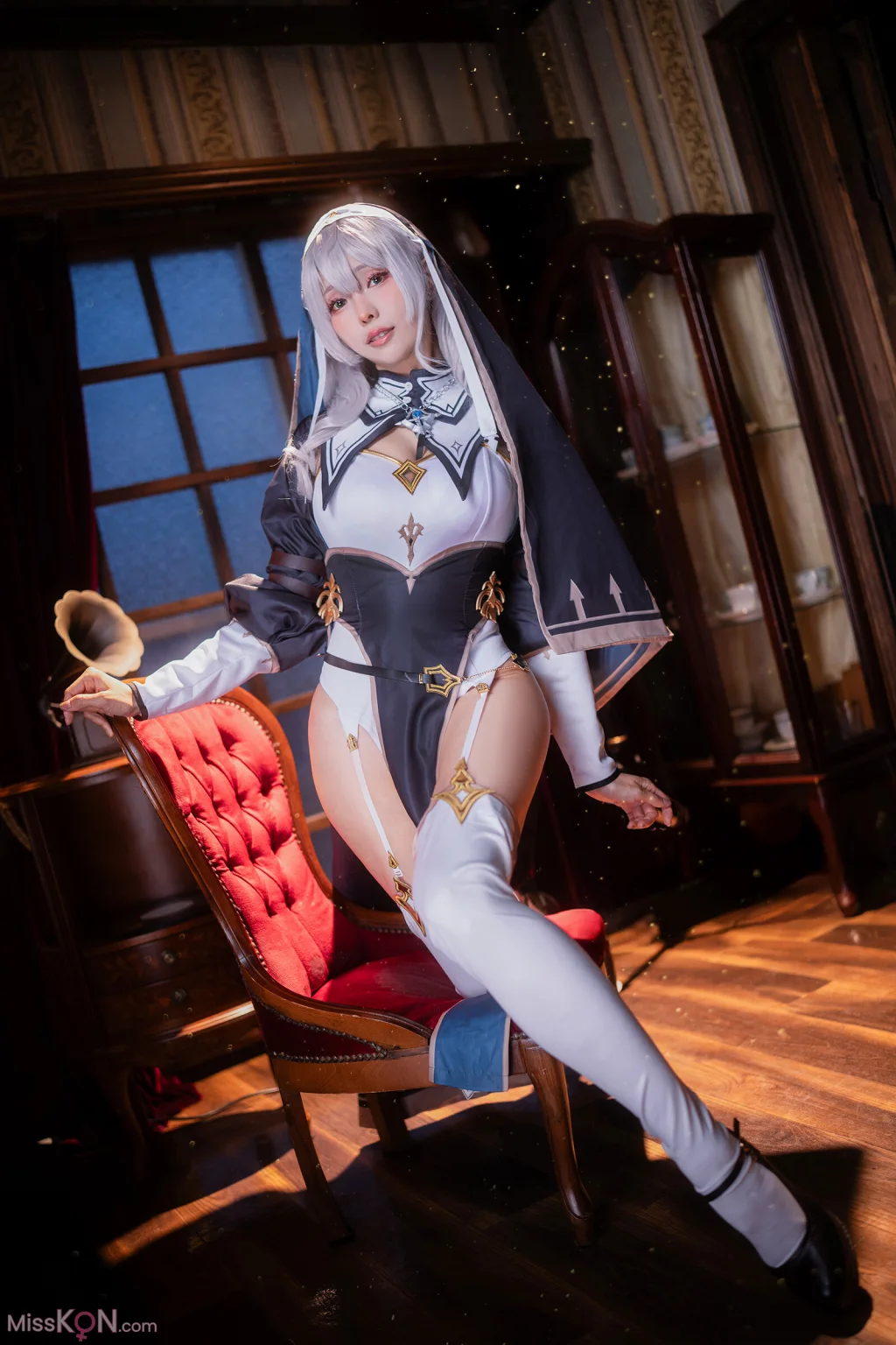 Coser@Ely_eee (ElyEE子): Shirogane noel~Nun (27 photos )