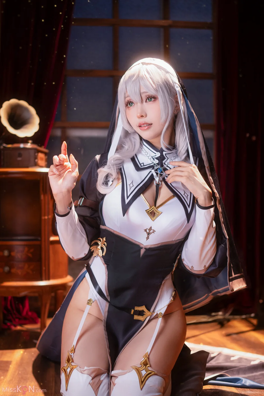 Coser@Ely_eee (ElyEE子): Shirogane noel~Nun (27 photos )