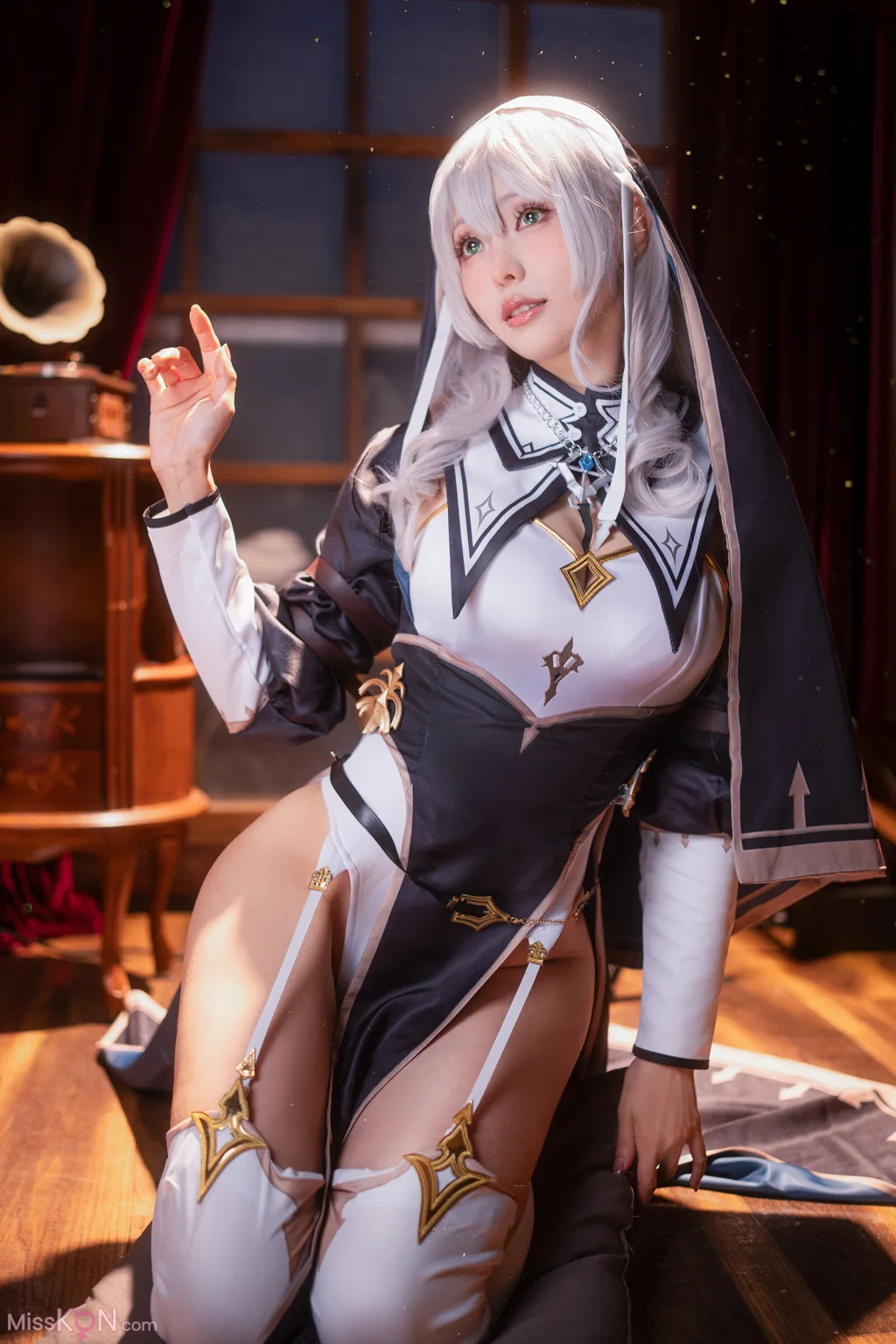 Coser@Ely_eee (ElyEE子): Shirogane noel~Nun (27 photos )