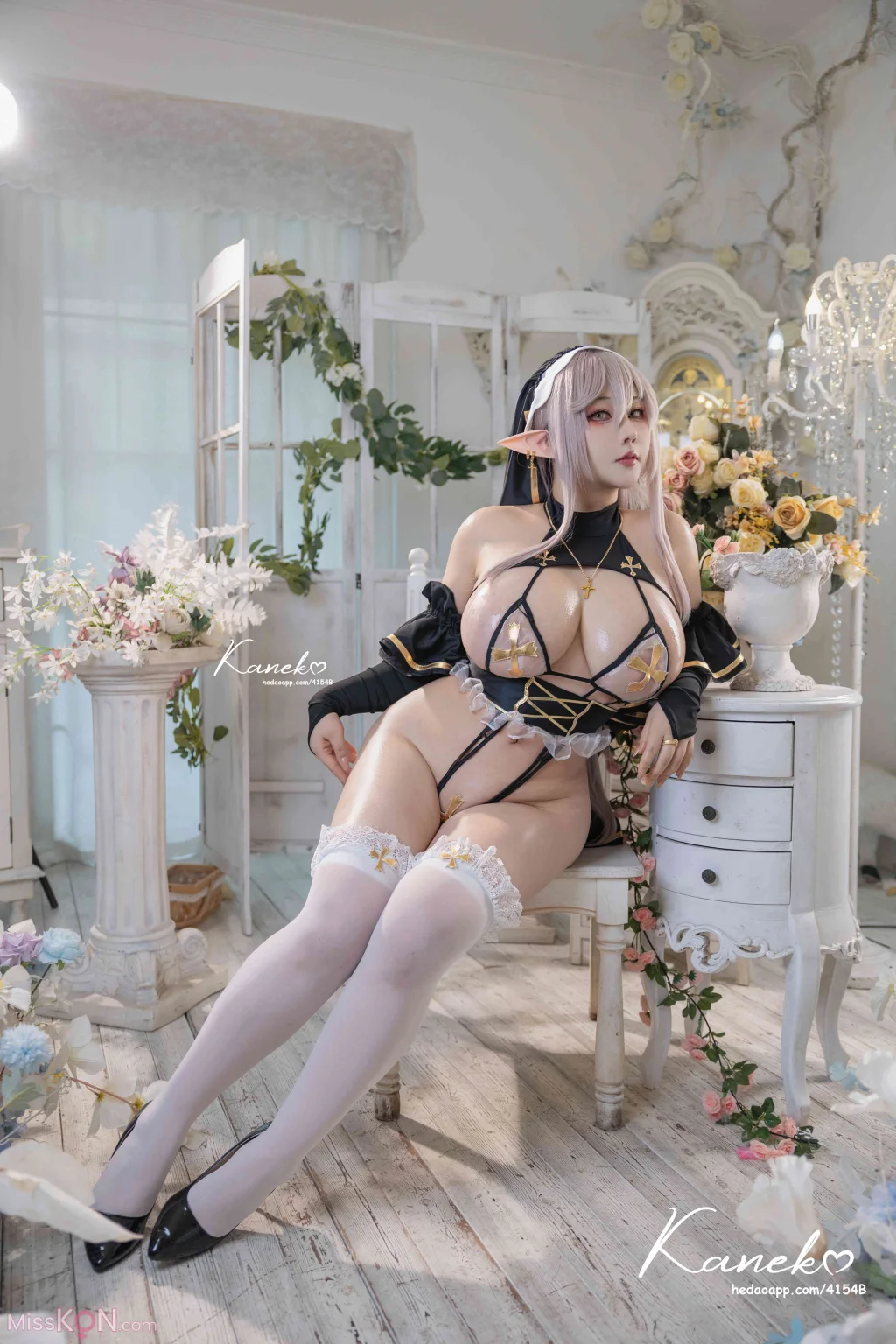 Coser@KANEKO_咔喵: 精灵修女 (66 photos )