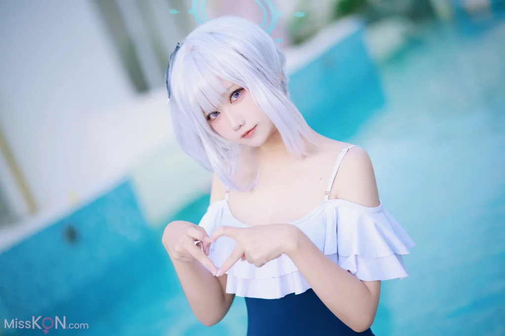 Coser@lunananya: 宫子泳装 (20 photos)