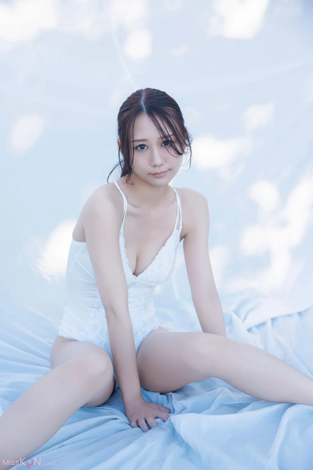 [JP] Nao Furuhata (古畑奈和): HELLO NEW ME (59 photos)