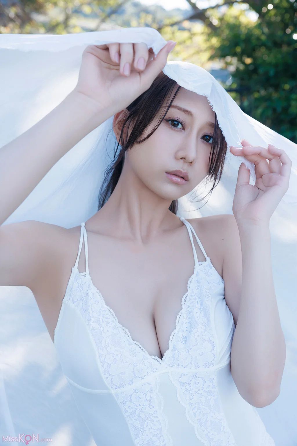 [JP] Nao Furuhata (古畑奈和): HELLO NEW ME (59 photos)