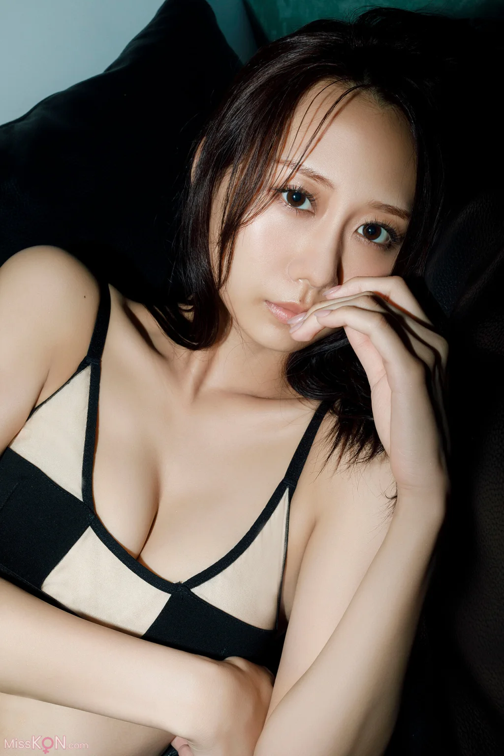 [JP] Nao Furuhata (古畑奈和): HELLO NEW ME (59 photos)