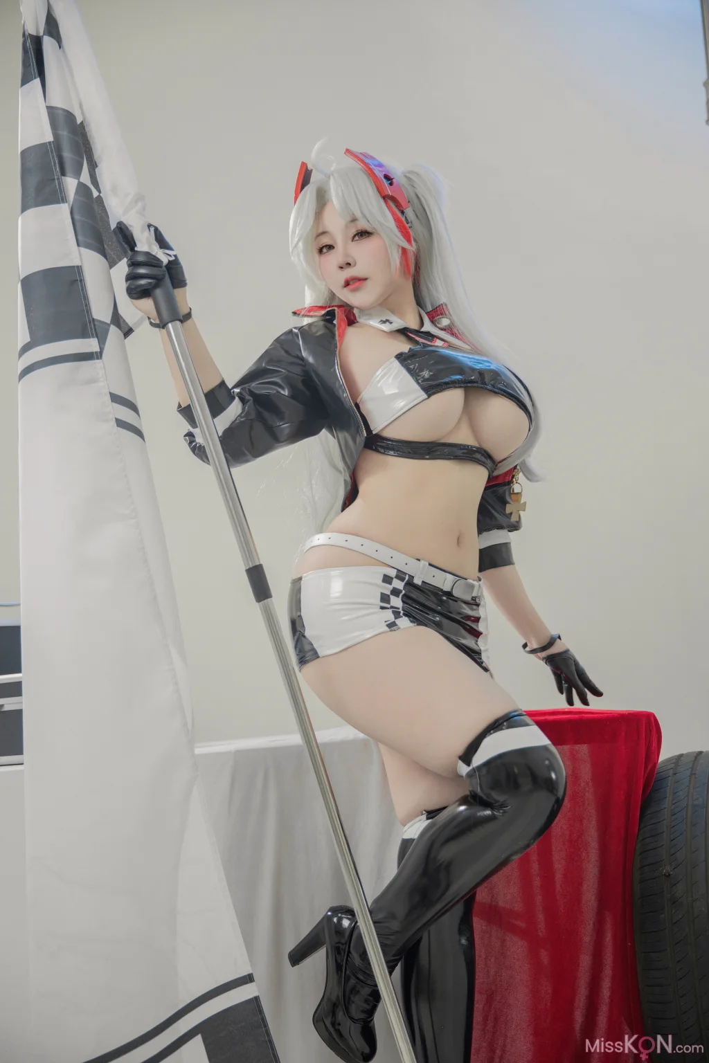 Coser@KANEKO_咔喵: 欧根亲王 赛车服 (36 photos )