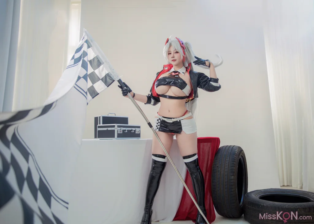 Coser@KANEKO_咔喵: 欧根亲王 赛车服 (36 photos )