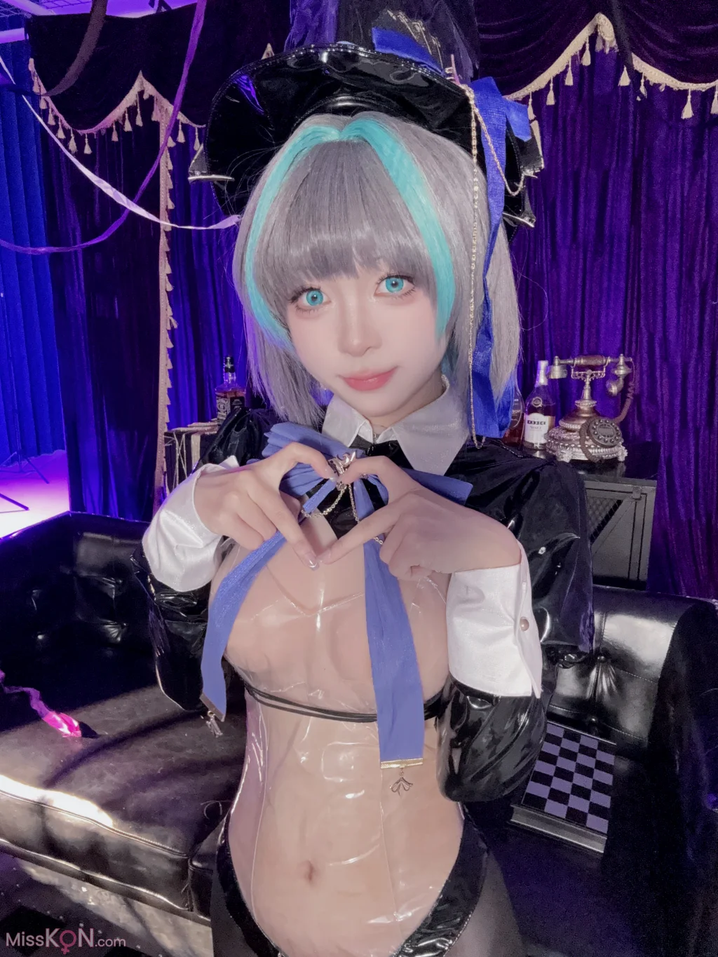Coser@矢量鱼: 柴郡魔术师 (39 photos)