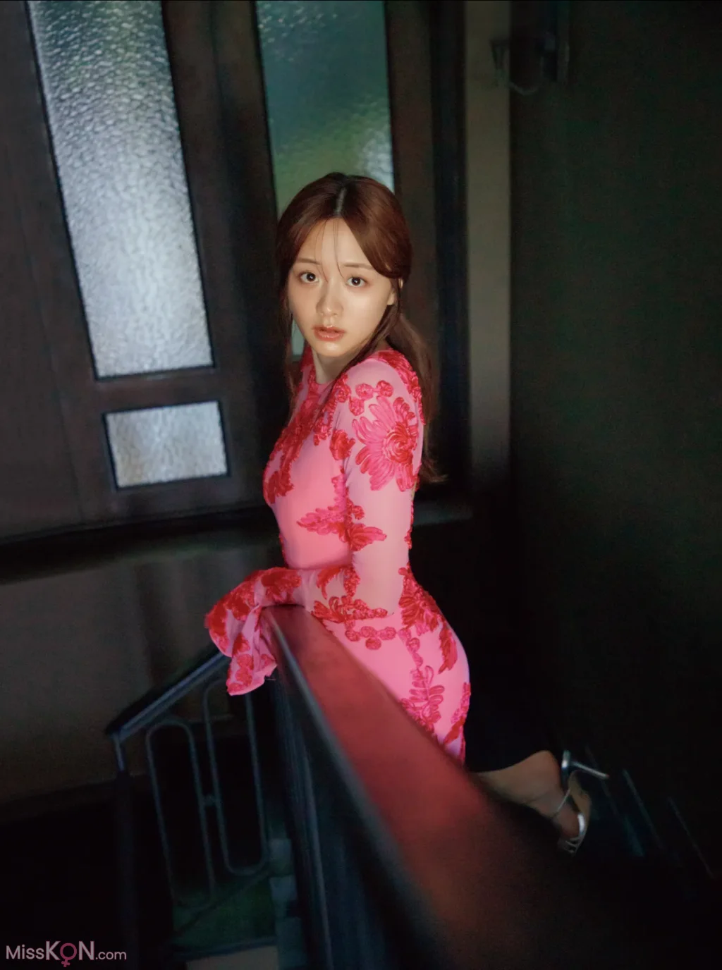 [JP] Kasumi Mori (森香澄): もっとアブない (13 photos)