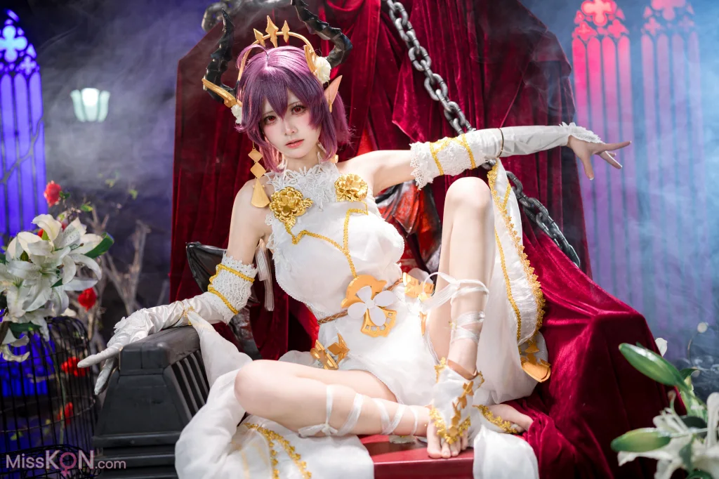 Coser@九柒喵: 龙姬 (32 photos)