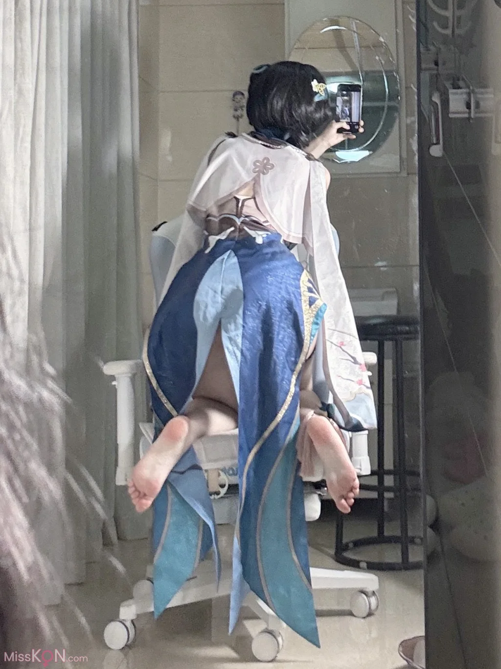 Coser@不可爱玲: 阮梅 (50 photos)