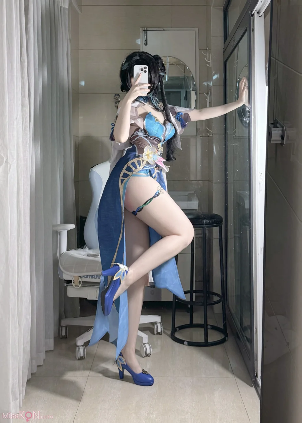 Coser@不可爱玲: 阮梅 (50 photos)
