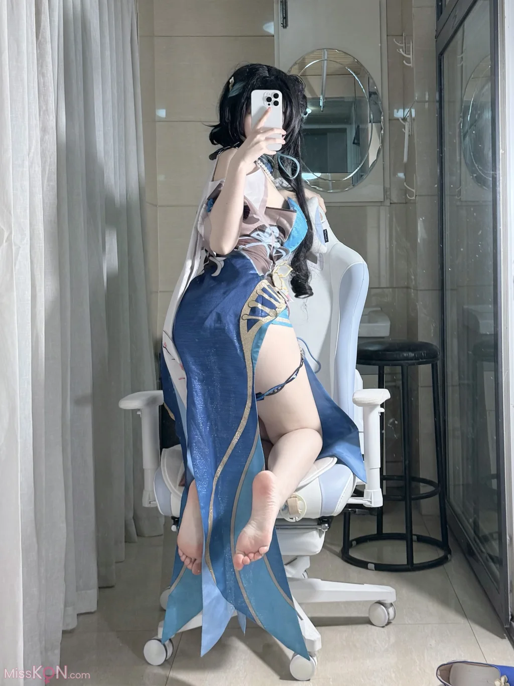 Coser@不可爱玲: 阮梅 (50 photos)