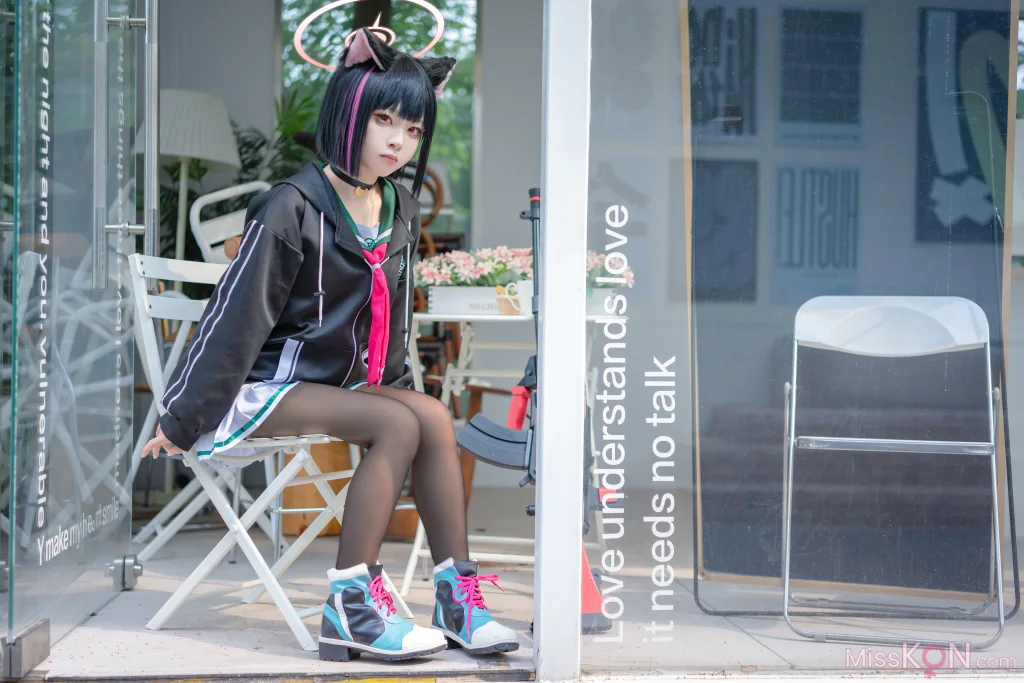 Coser@矢量鱼: 杏山和纱 (18 photos)